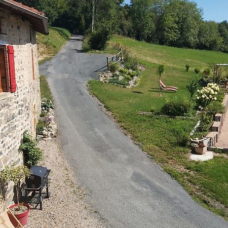 Gite Du Moulin Chenelette Exteriör bild
